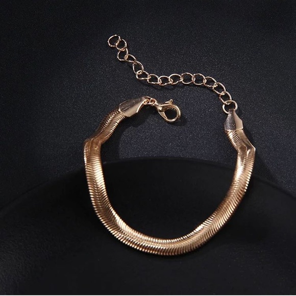 ⚜️[𝟯/$𝟭𝟴]⚜️NEW Flat Snake Chunky Anklet - Picture 4 of 16